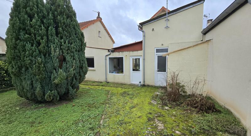 Maison de ville - 100 m² - 5 pièces