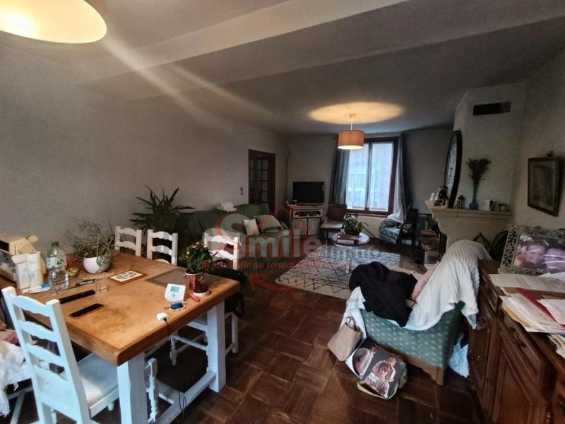 Propriété - 565 m² - 22 pièces