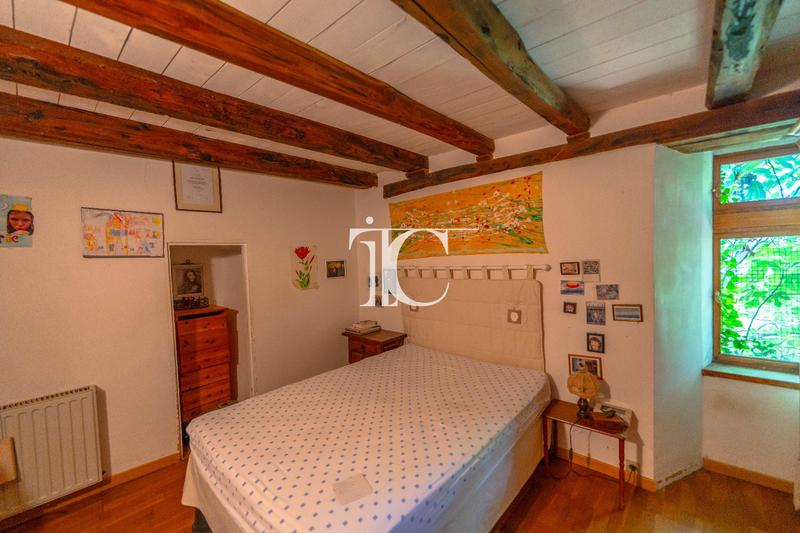 Maison - 97 m² - 5 pièces