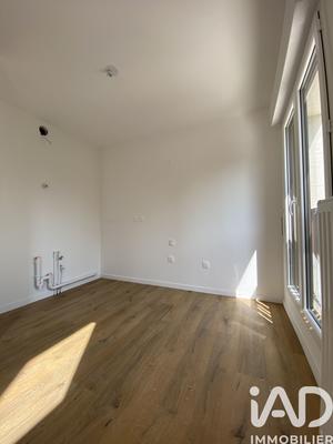 Appartement - 100 m² - 4 pièces