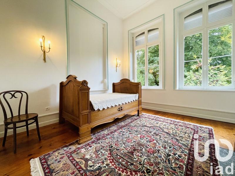 Château - 342 m² - 8 pièces