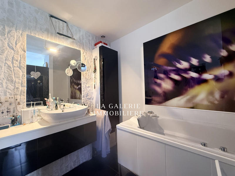 Maison - 172 m² - 6 pièces