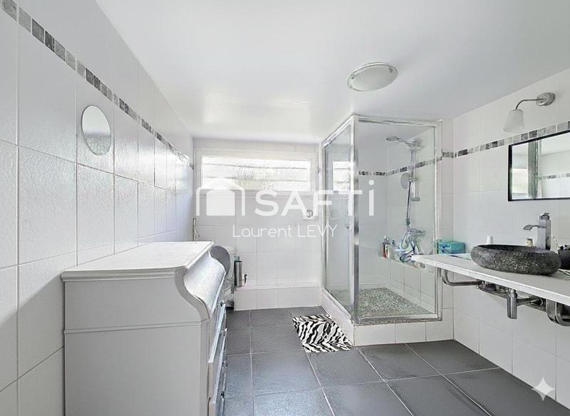 Maison - 126 m² - 6 pièces