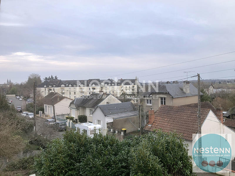 Maison - 182 m² - 8 pièces