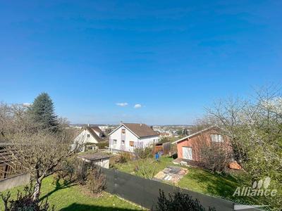 Maison - 97 m² - 4 pièces