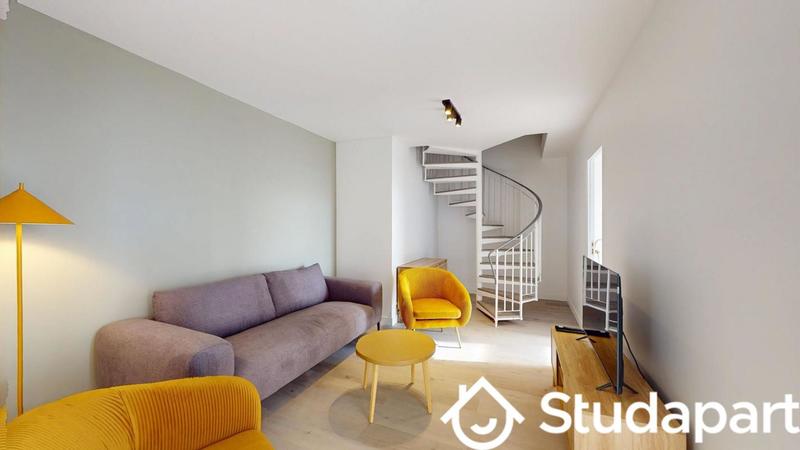 Chambre - 10 m² - 1 pièce