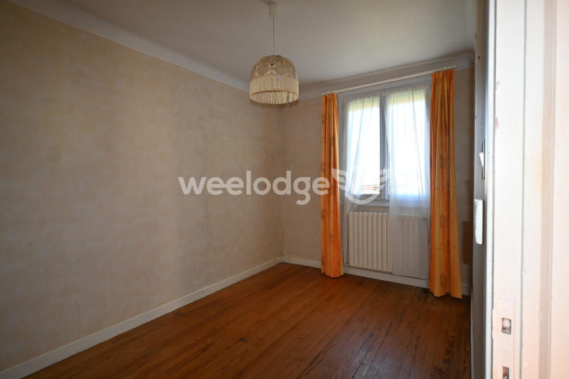 Maison - 123 m² - 10 pièces