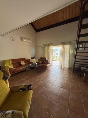 Duplex - 97 m² - 5 pièces