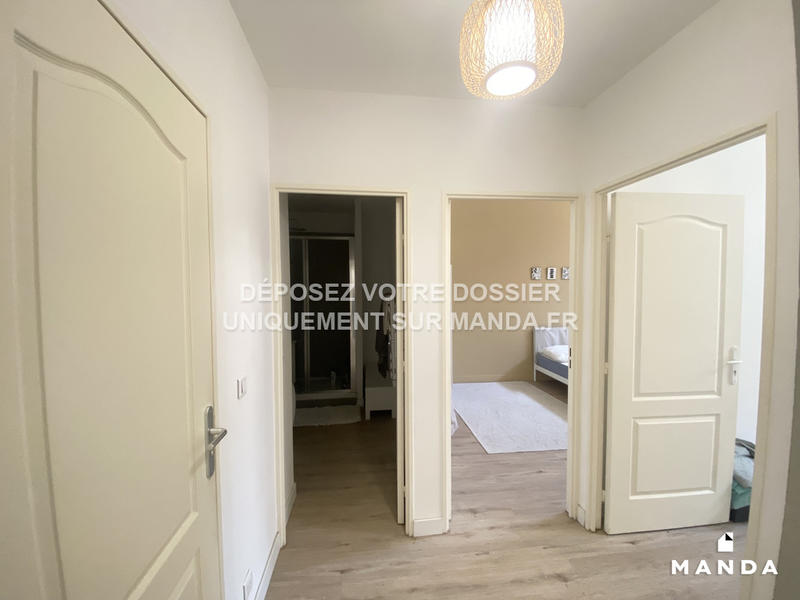 Chambre - 10 m² - 4 pièces