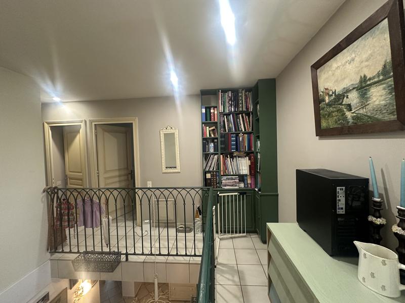 Villa - 172 m² - 8 pièces
