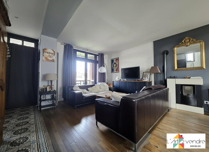 Maison - 111 m² - 6 pièces