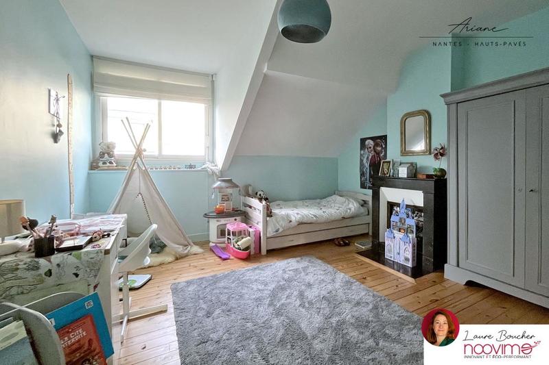 Maison - 152 m² - 6 pièces