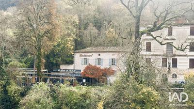 Local commercial - 212 m²