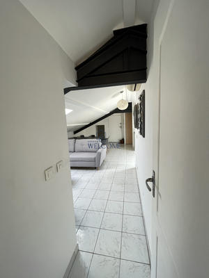 Appartement - 70 m² - 2 pièces