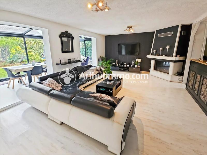 Maison - 108 m² - 6 pièces