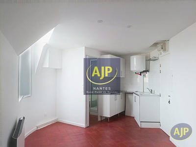 Appartement - 21 m² - 2 pièces