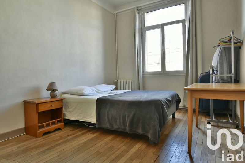 Maison - 248 m² - 5 pièces