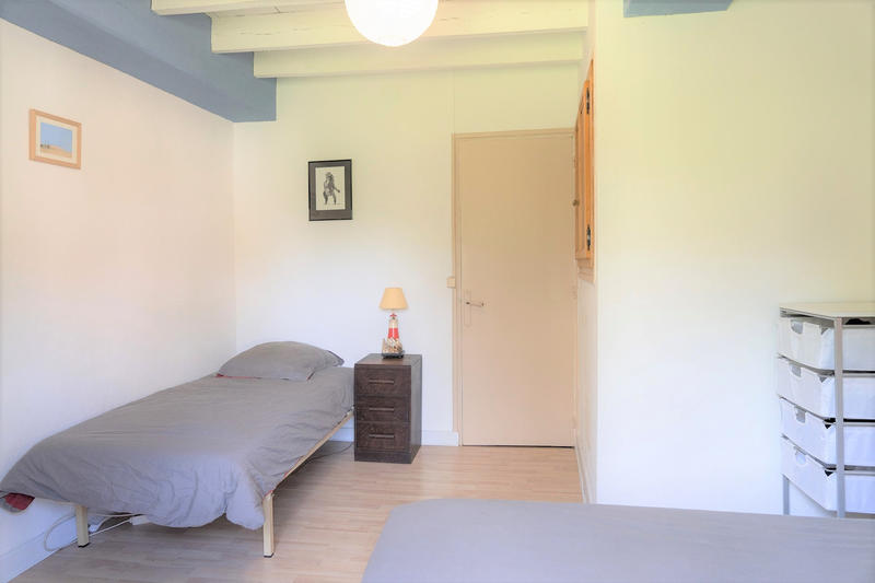 Maison - 326 m² - 13 pièces