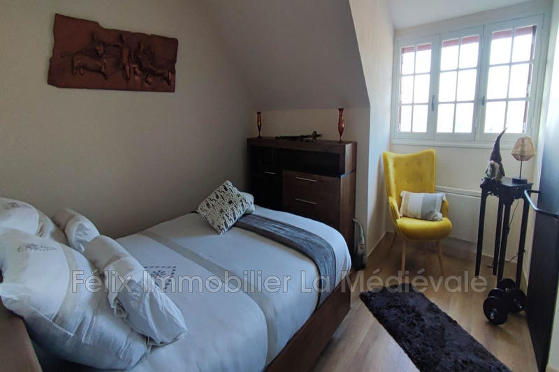 Maison chambre d'hôtes - 155 m² - 7 pièces