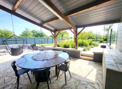 Maison - 267 m² - 8 pièces