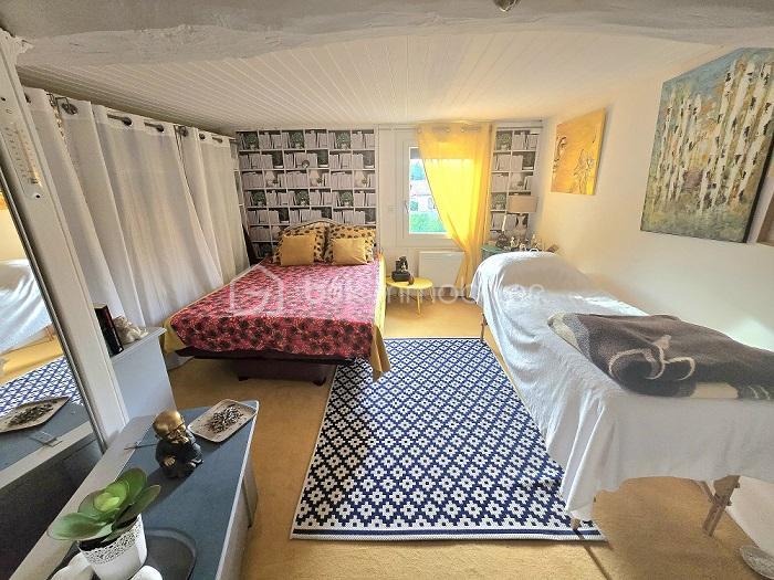 Corps de ferme - 257 m² - 10 pièces