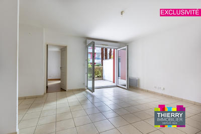 Appartement - 49 m² - 2 pièces