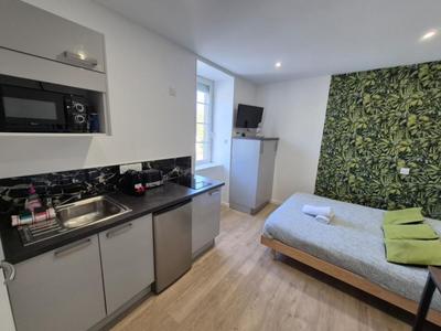 Appartement - 15 m² - 1 pièce