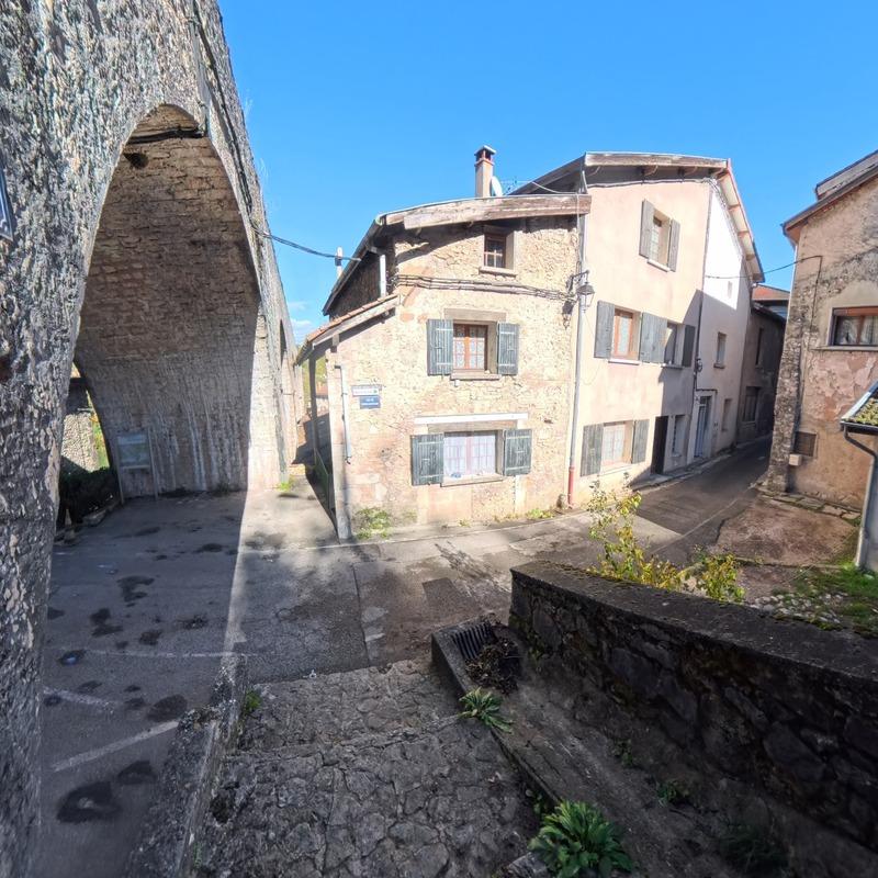 Maison de village - 152 m² - 6 pièces