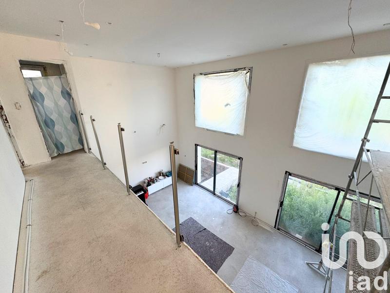 Maison - 163 m² - 5 pièces