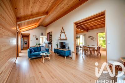 Maison - 155 m² - 6 pièces