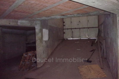 Local commercial - 425 m²