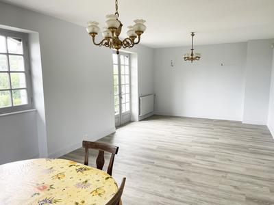 Maison - 117 m² - 4 pièces