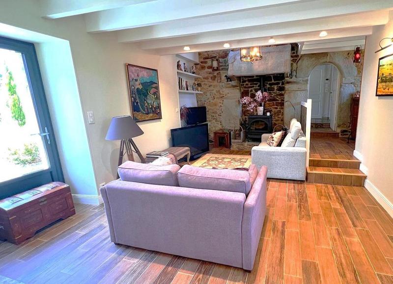 Propriété - 300 m² - 8 pièces