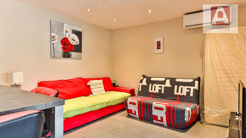 Maison - 281 m² - 6 pièces