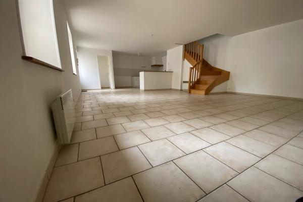 Maison - 83 m² - 4 pièces