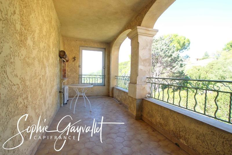 Maison de village - 144 m² - 6 pièces