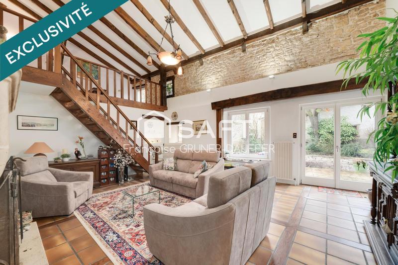 Maison de village - 224 m² - 8 pièces