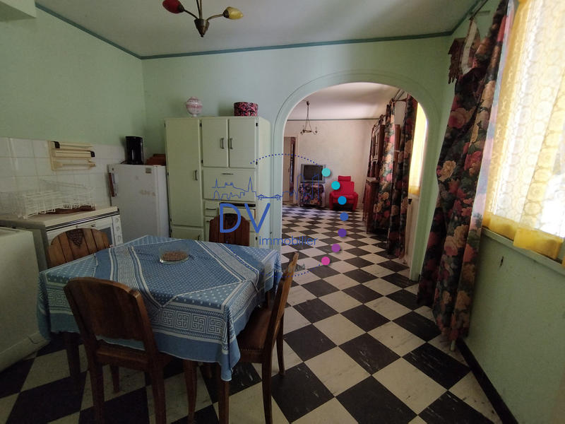 Maison ancienne - 350 m² - 15 pièces