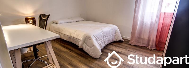 Chambre - 9 m² - 1 pièce