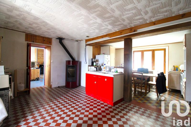 Maison - 93 m² - 4 pièces
