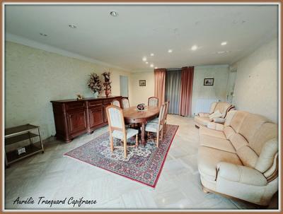 Fermette - 149 m² - 8 pièces