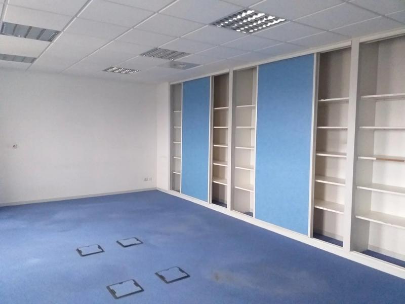 Bureau - 274 m² - 9 pièces