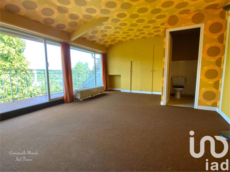 Maison - 170 m² - 8 pièces