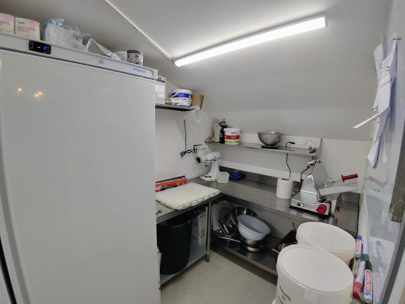 Fonds de commerce - 140 m²