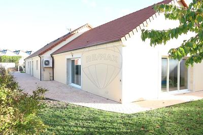 Pavillon - 225 m² - 9 pièces