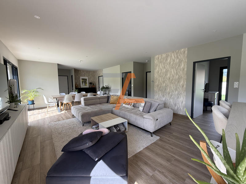 Villa - 115 m² - 4 pièces