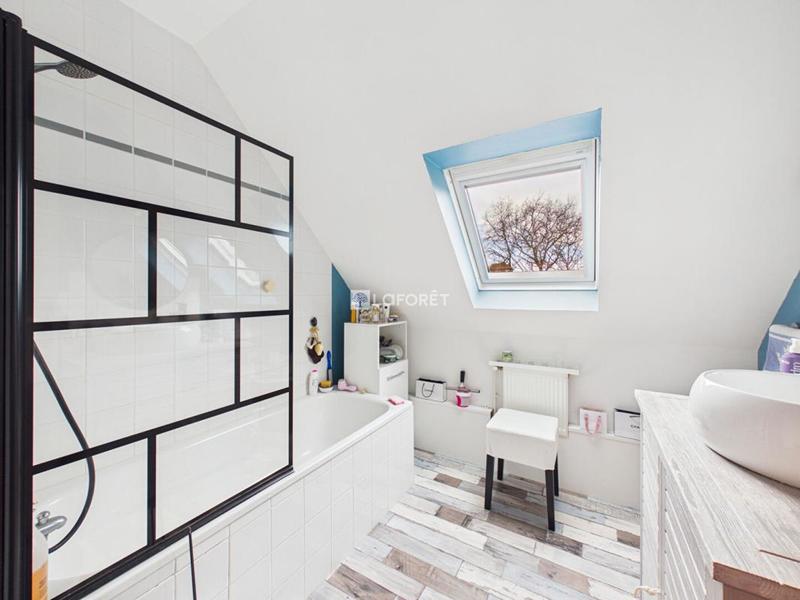 Maison - 85 m² - 4 pièces