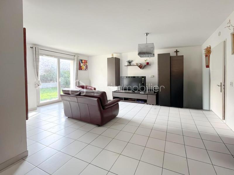 Maison - 92 m² - 5 pièces