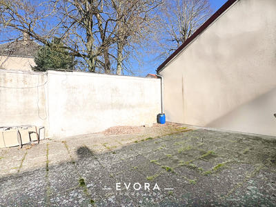 Appartement - 87 m² - 3 pièces