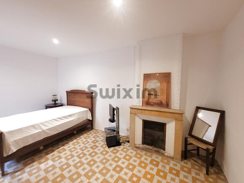 Maison de village - 157 m² - 10 pièces